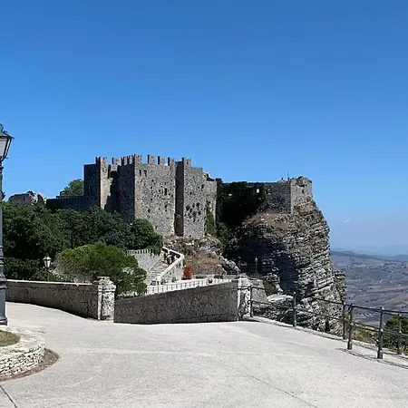 Lazzara Tonnara di Bonagia